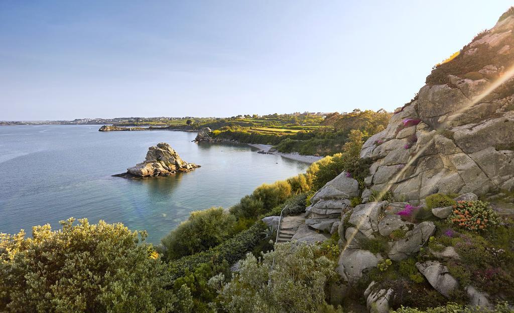 Hotel La Residence Des Artistes Roscoff Exterior photo