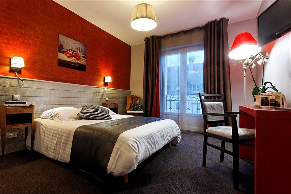 Hotel La Residence Des Artistes Roscoff Exterior photo